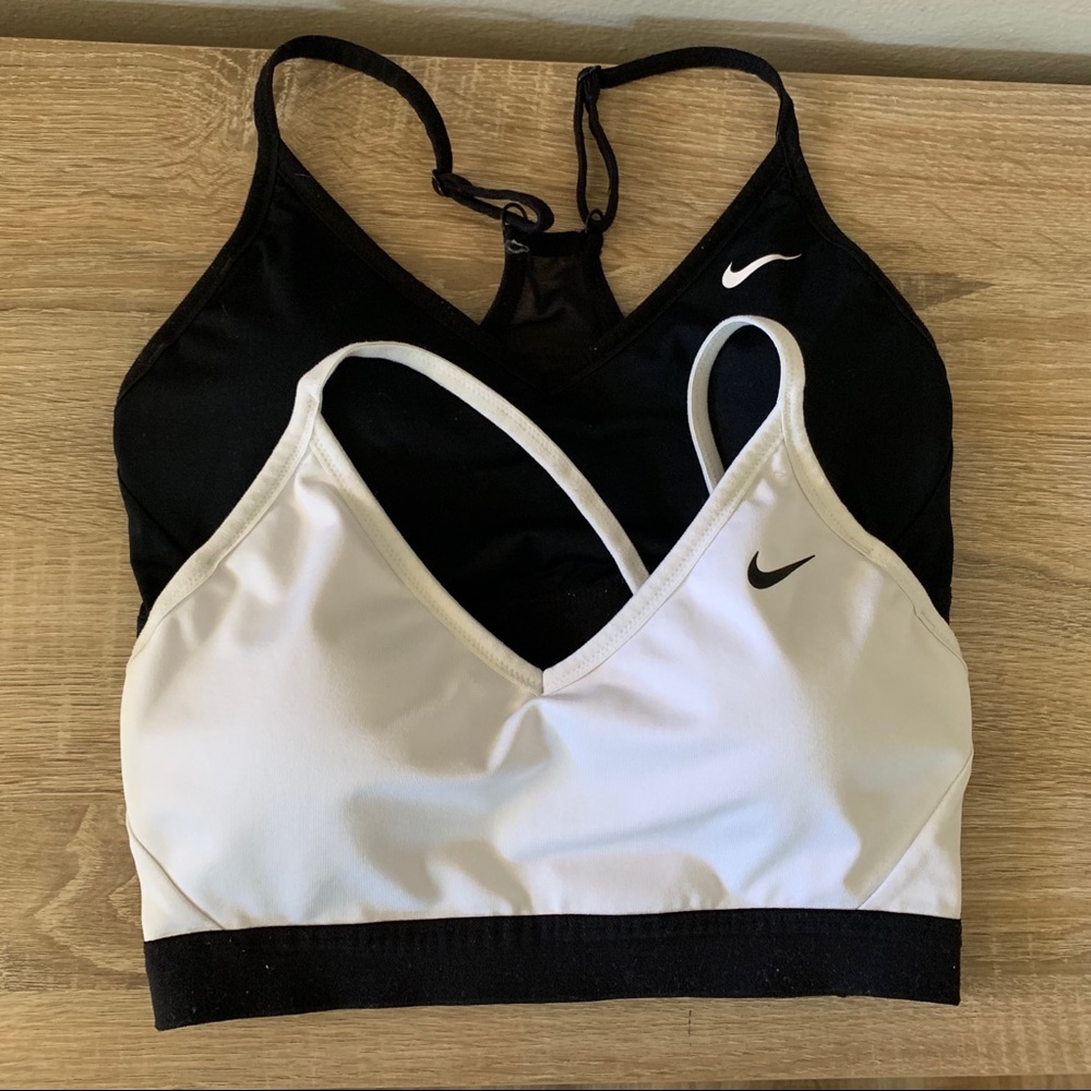 Nike Indy Sports Bra Size Medium ALL BLACK ONE.